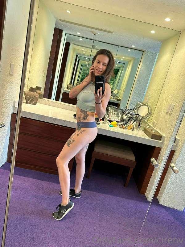 Ootd…minus my shorts.  😈 Swipe to see that booty. 🍑