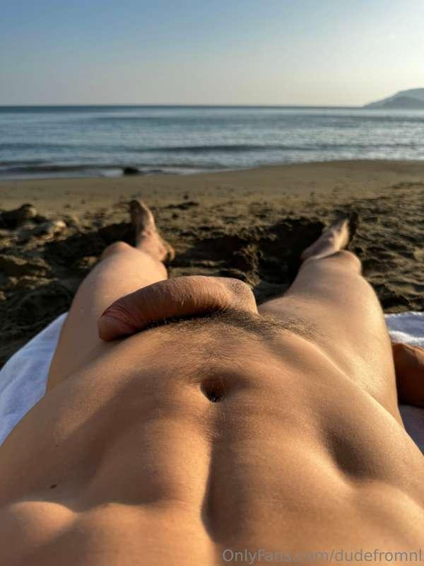Swipe to see me unload my full balls at the gay beach