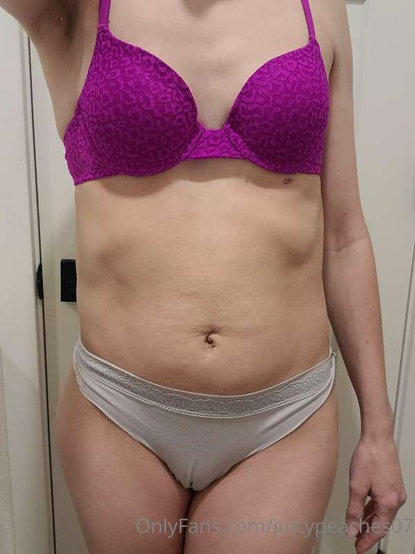 juicypeaches07 image #1