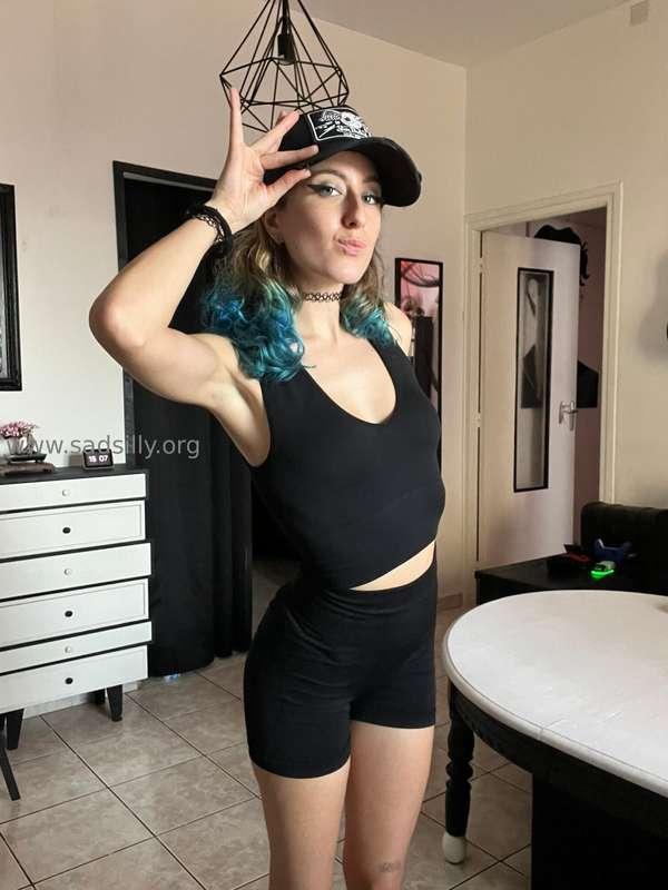 Prête à faire travailler mon cardio ! Quelqu'un dispo pour f..