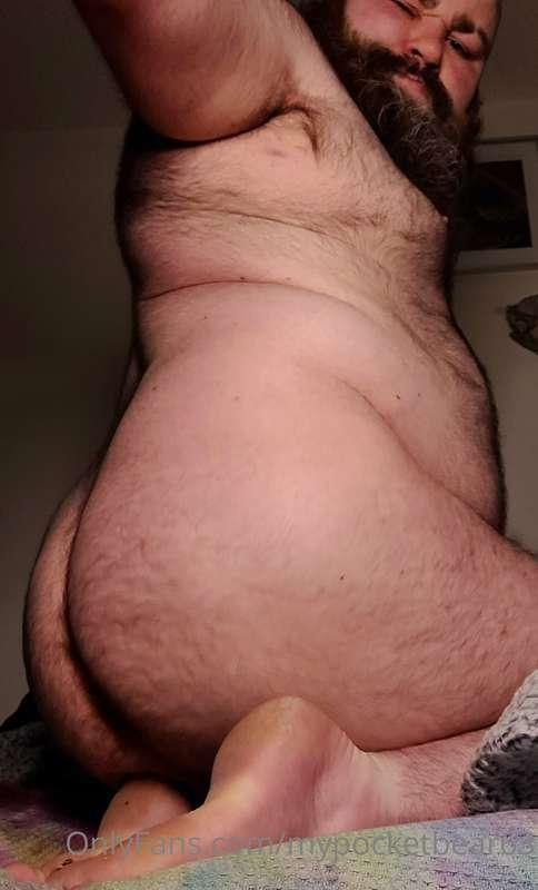 Do you have big belly envy? Come over here and worship this ..