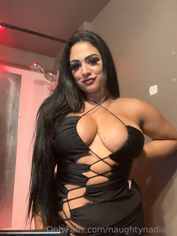 Would you let me meeeeet your mom like this? 😉