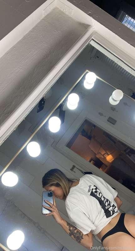 any fun plans tonight? 🥰