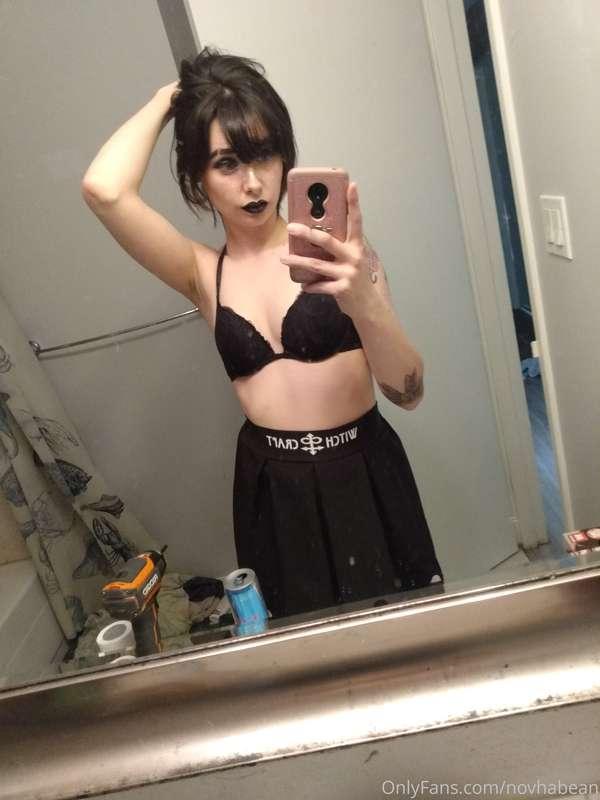 Some photos I took after my kawaii goth shoot 😘😘