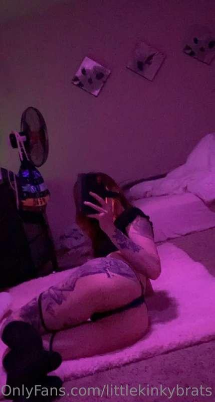 I’m so horny today!! Gonna be doing a huge content spam on t..