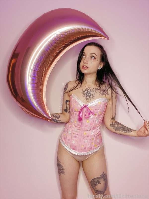 itslunalore image #3