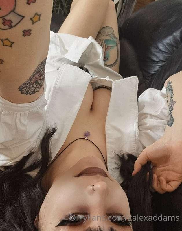 Where would you rather make out? ✨️