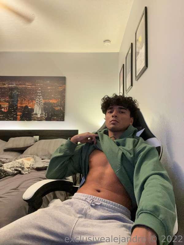 exclusivealejandro image #1