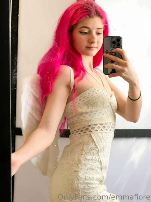 👼🏼