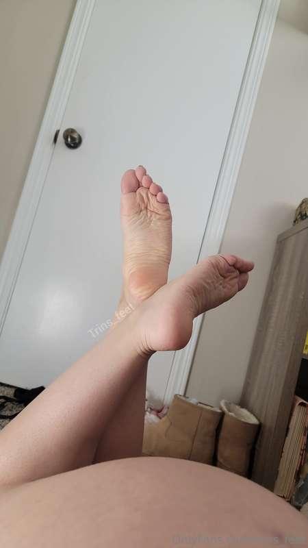 trins_feet image #0