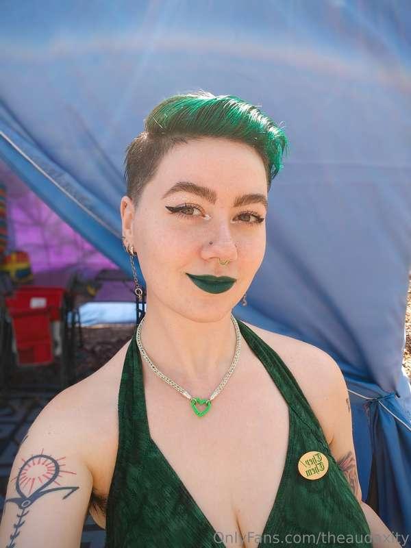 I had such a great time at Sherwood Forest Faire in Texas! A..