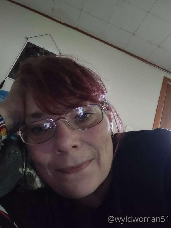 Just relaxing after work...about to go shower. What's everyo..
