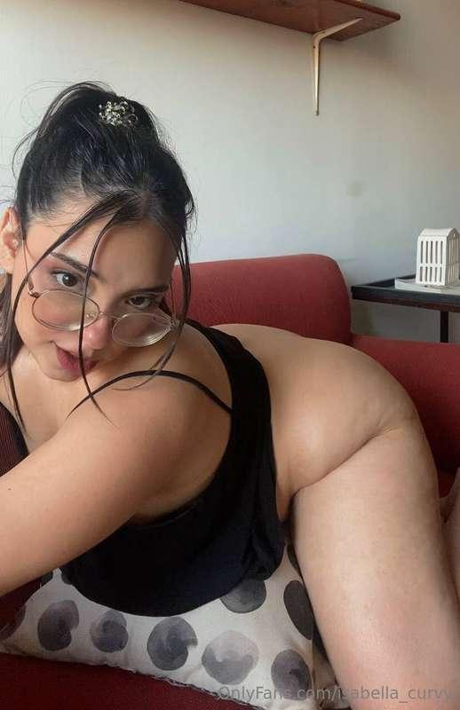 isabella_curvy image #0