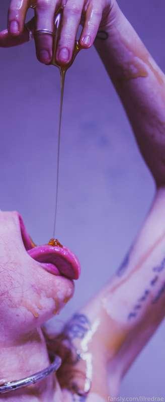 lilredrae image #0