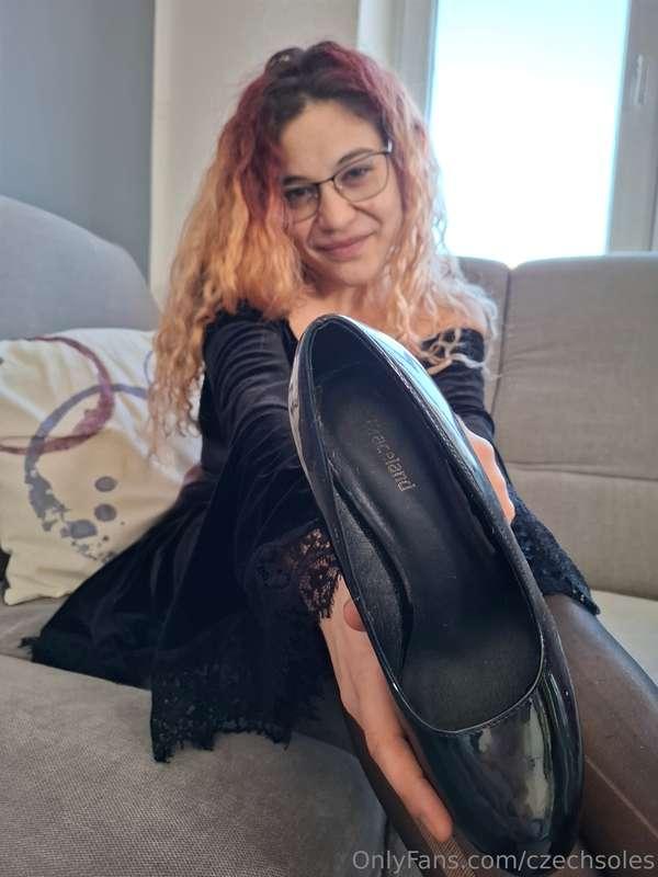 Cute new model :)Shoe size: 36