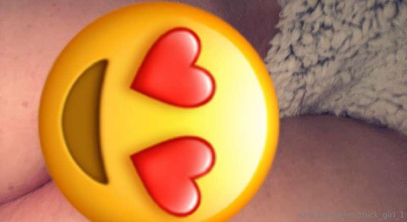 Wanna see what’s behind the emoji ? Leave some love. 😊   Als..