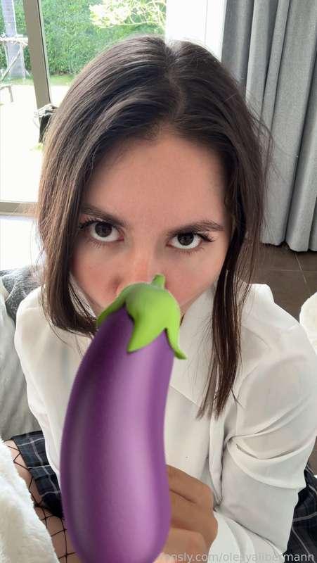 How would you rate my sucking skills? 🔞
