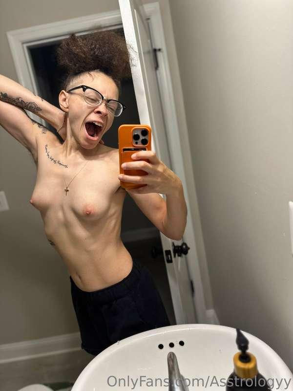 It’s Titty Tuesday again ;x 𝗜 𝗵𝗼𝗽𝗲 𝘁𝗵𝗶𝘀 𝗺𝗮𝗸𝗲𝘀 𝘆𝗼𝘂 𝘆𝗮𝘄𝗻 🥱