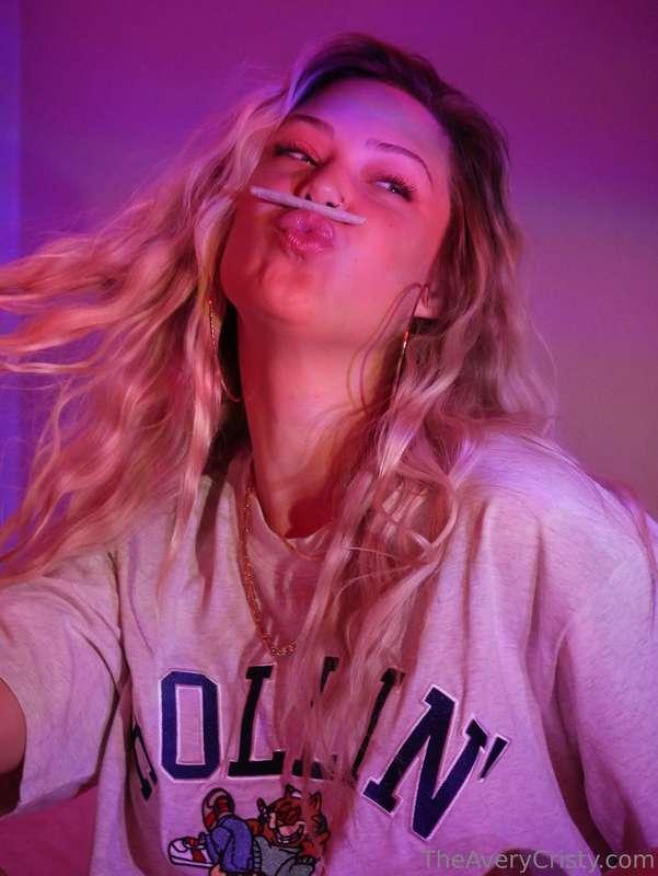 🥸