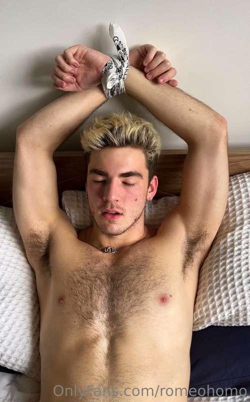 5 seconds before daddy slid his cock down my throat