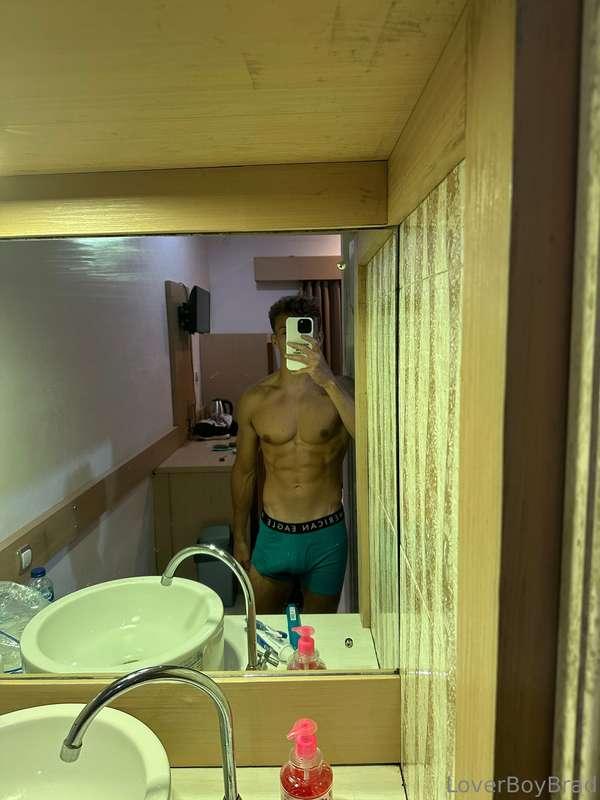 leo_lust1 image #1