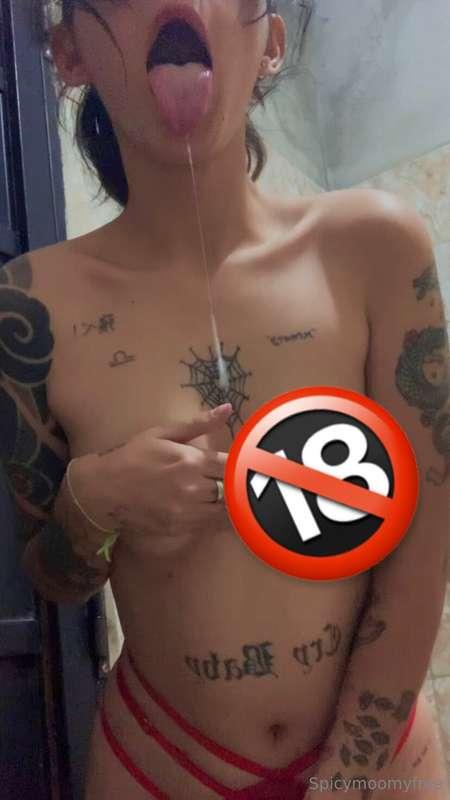 Are my tits ready to be yours!🤤🙈
