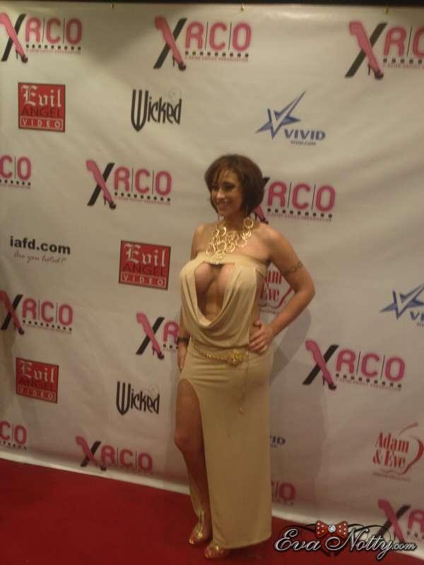 How about getting this formal dress today? Do you find me se..