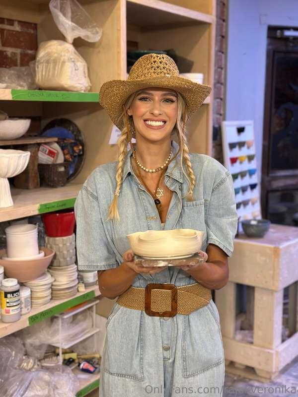I will cook your favorite meal to this bowl 😃 what it will b..
