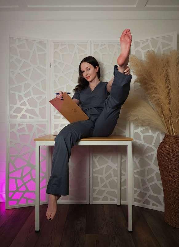 thetinyfeettreatvip image #1