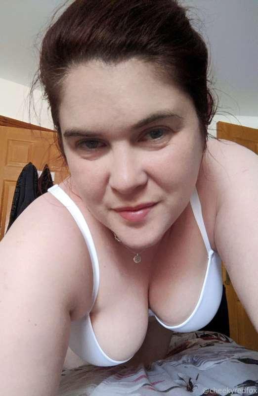 I'm back!!!!!! 
It's been a really nasty few weeks, but I'm ..