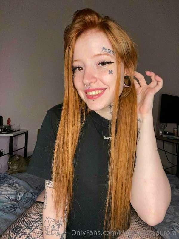 kinkybrattyaurora main image