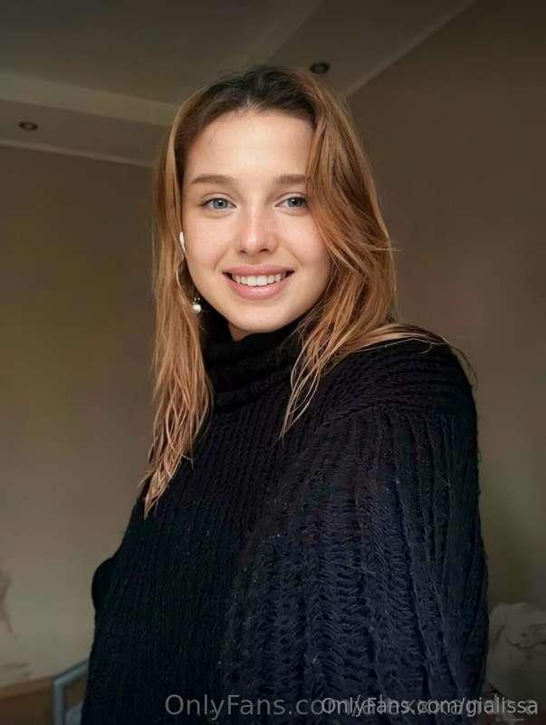 ## 🔥FIRE GIRL🔥@alexxxandr_a🔥FIRE GIRL 🔥

😍THIS CUTIE @alexxx..