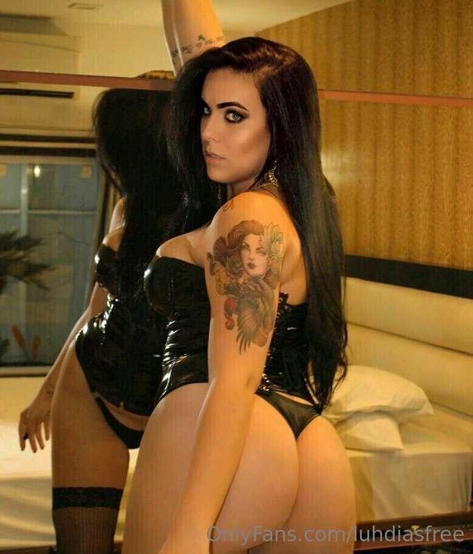 you’d lose sleep over this view honeyy 😏