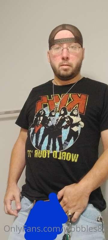 Peekaboo!!!!! I forgot I went commando today after manscapin..