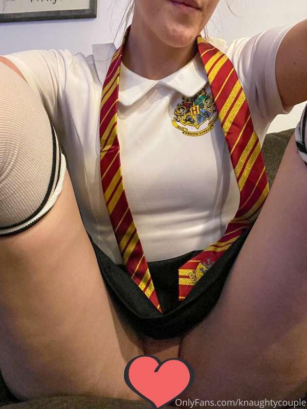 Happy October, babes 😛🧡😛🧡