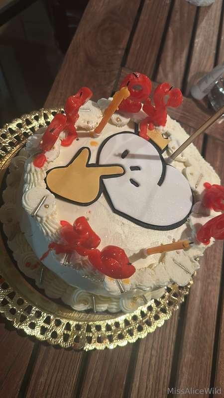 It’s my birthday 😍💖🫶 thanks for all the love ❤️