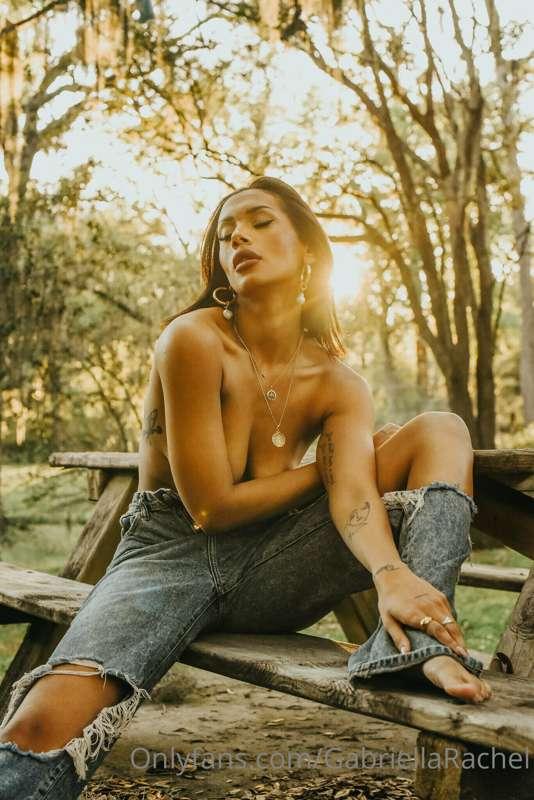 gabriellarachel image #1