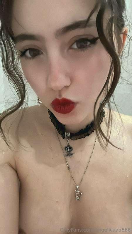 Quieres ser mi novio virtual? ☺️ Es básicamente hablar todos..