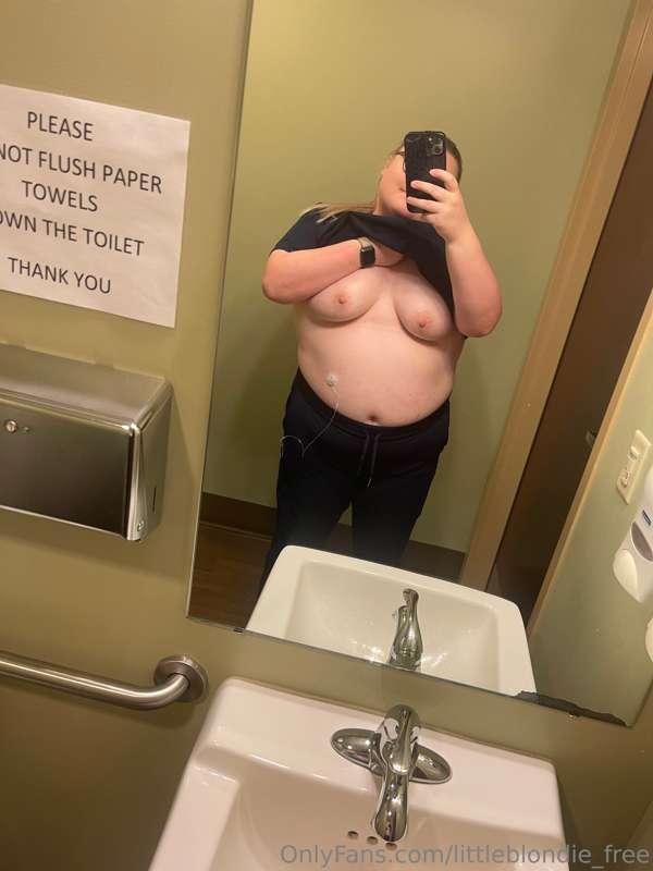 littleblondie_free image #1