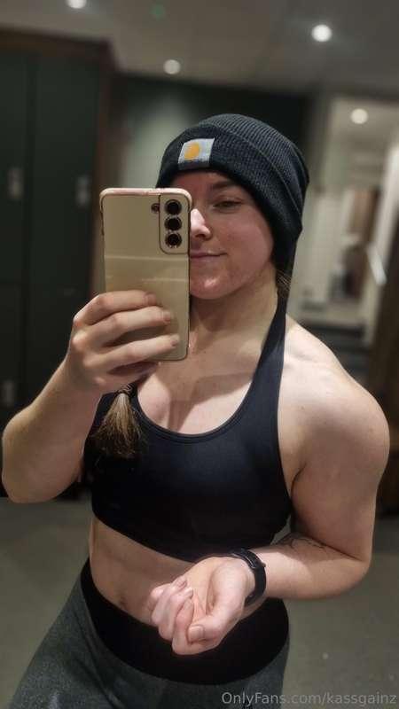 Guess who officially starts prep in 11 days 🙋🏻‍♀️

There's b..