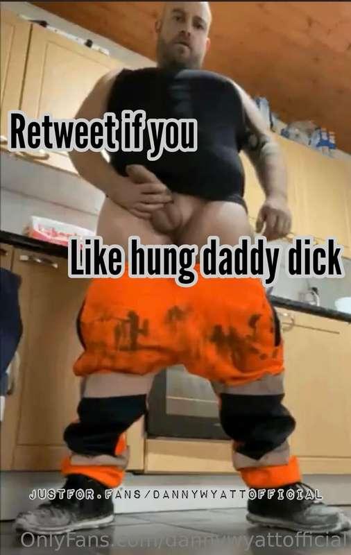 dannywyattofficial image #0