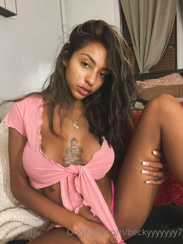 Cum to bed with me ? 🛏🥱💦 DM me for vid 💓