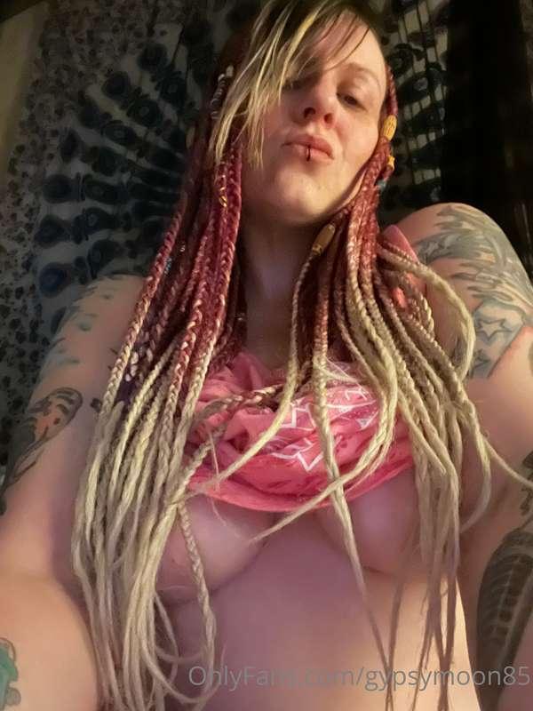 Wanted to drop some Good morning vibes!
Remember to like and..