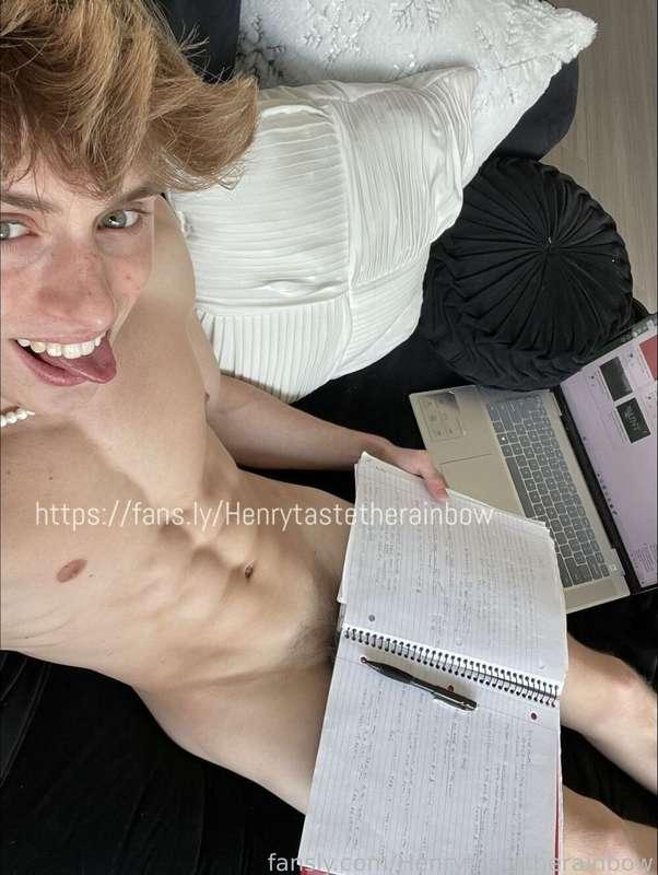 henrytastetherainbow image #0