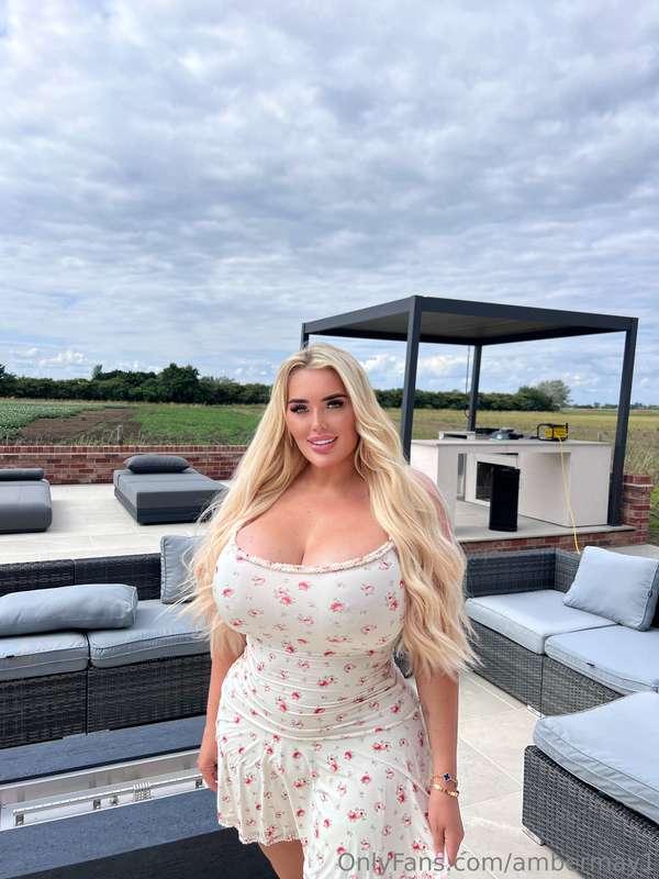 Who wants to see my new boobs 👀