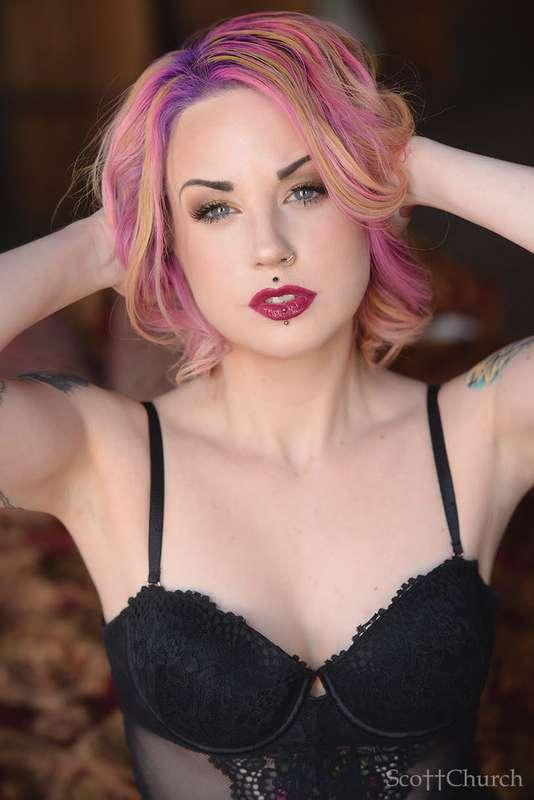 shot by Scott Church | instagram/thescottchurch