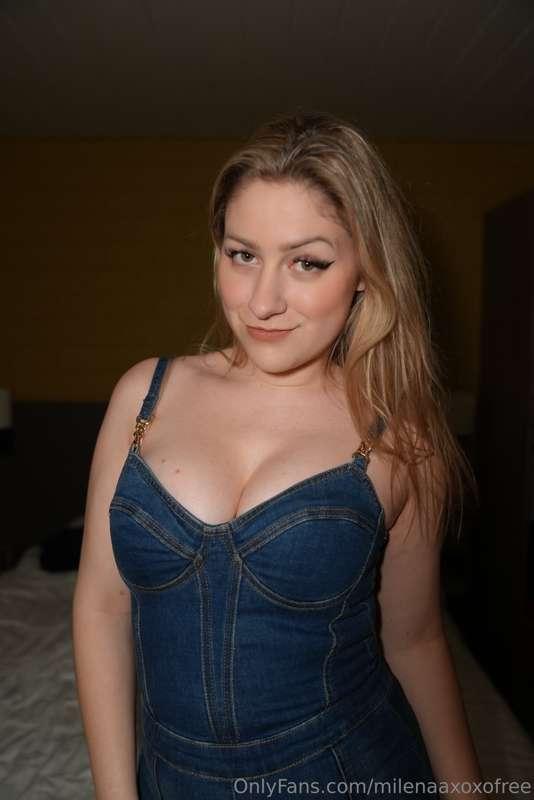 So where are my Denim Fans at ? 🤭Become my Fan now with -65%..