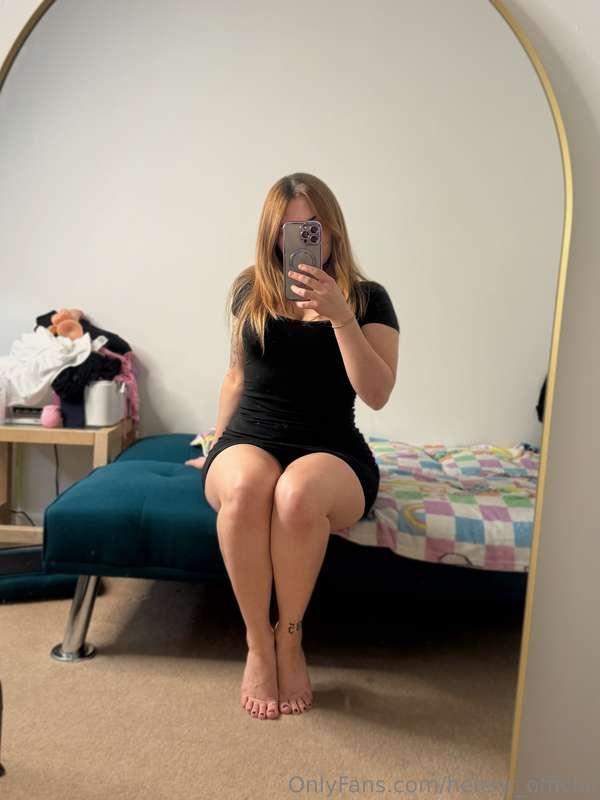 Little black dress 👀
