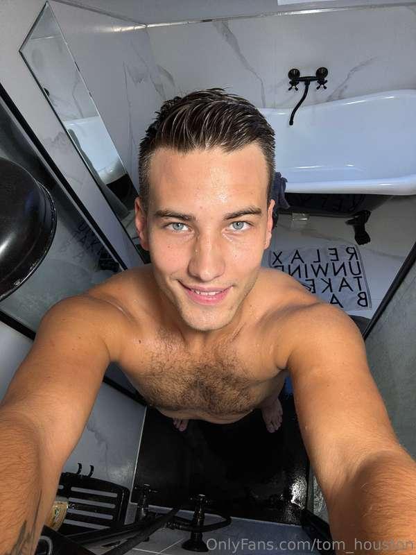 This is one shower you won’t want to miss 💦