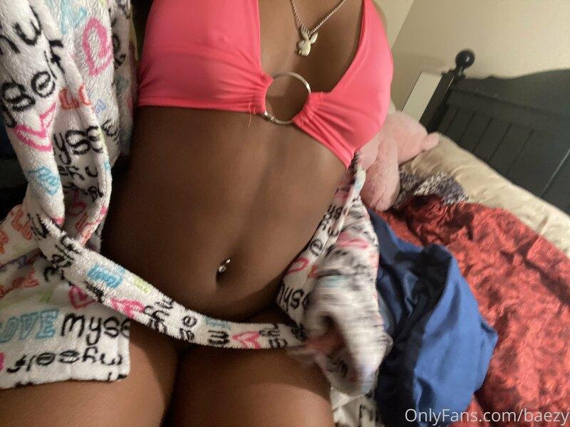 Lonely and a little horny , tip if you want to see how horny..